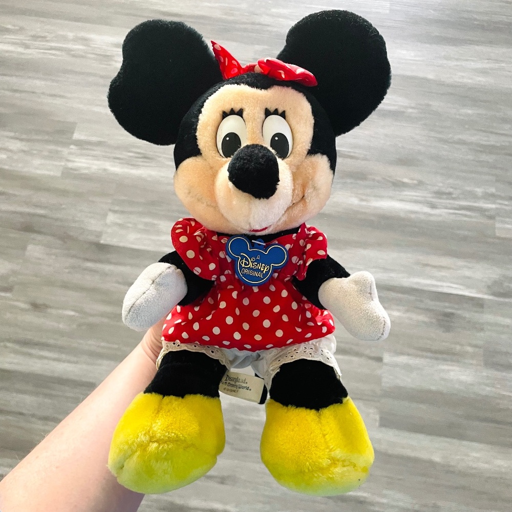 Vintage Minnie Mouse 9" Disneyland Original Walt Disney Sitting Plush Toy w/ Tag